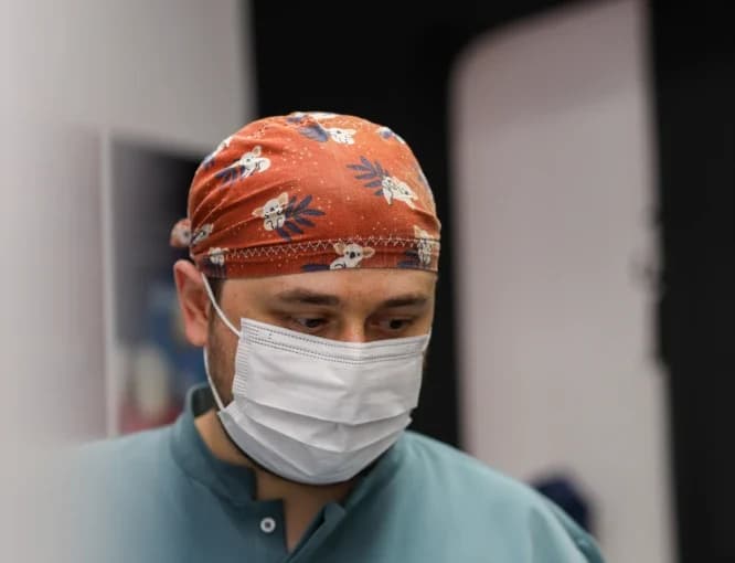 Dt. Ali Enes Öztürk